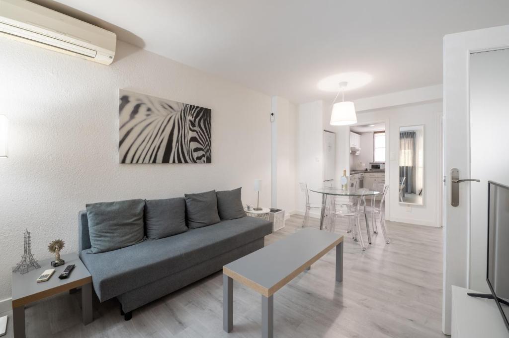 Apartamento al lado de la Romareda photo 1