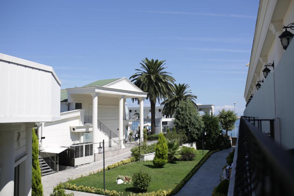 Northdoor Hotel photo 4