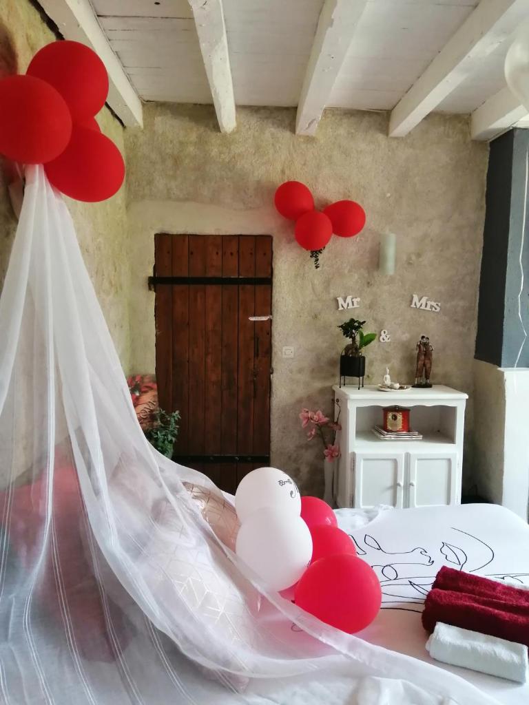 Jacuzzi Massage et Vin Plateau dînatoire offert photo 3