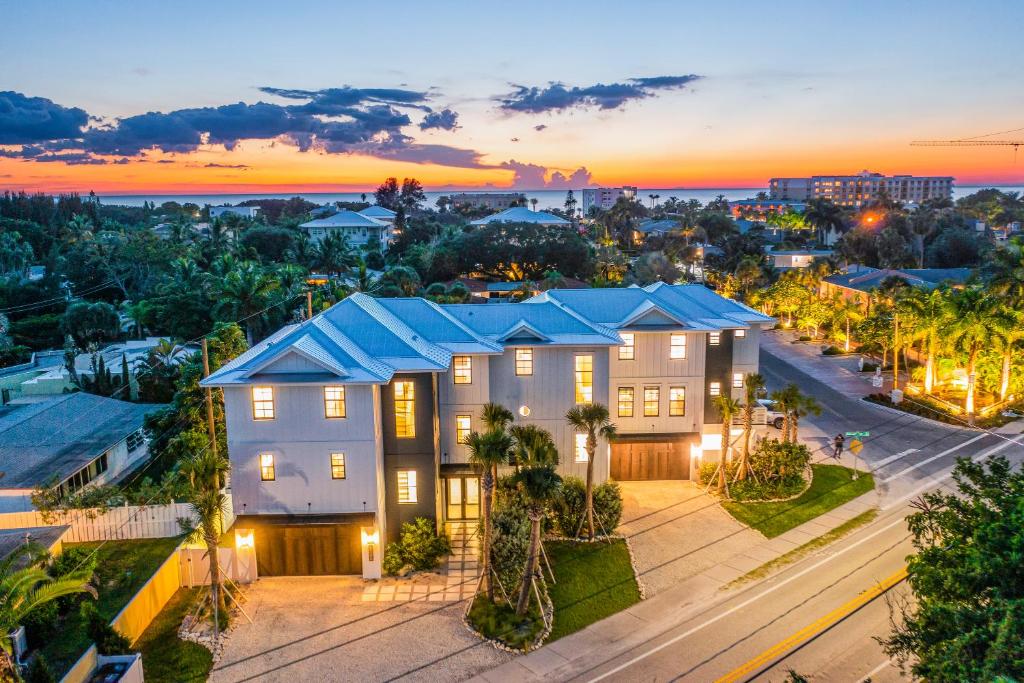 Point of Rocks in Sarasota image
