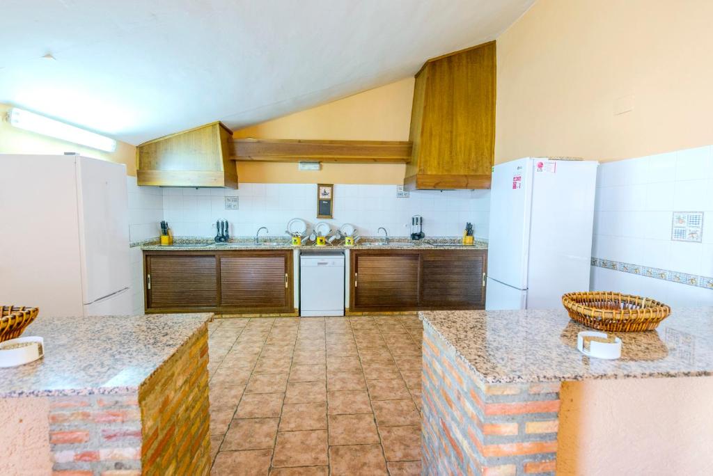 10 bedrooms villa with indoor pool furnished terrace and wifi at Rivero de Posadas photo 4
