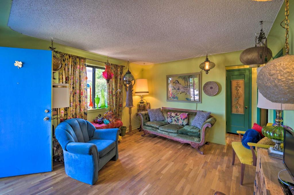 Lovely Bungalow, Walk to Olde Town Arvada! photo 3