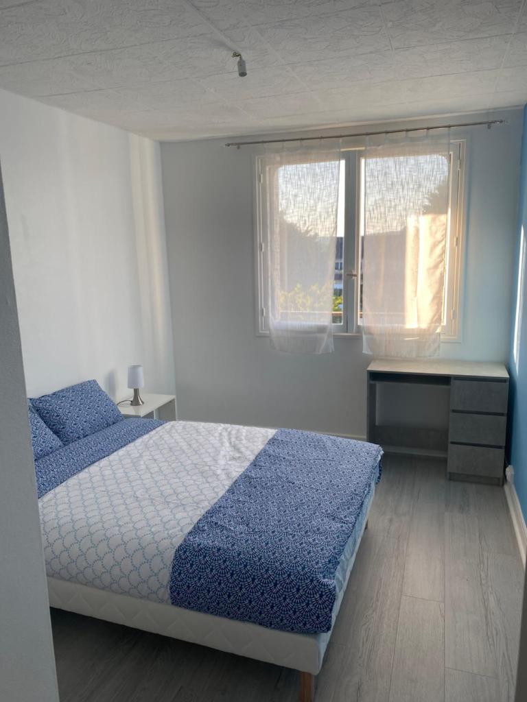 Appartement contenant 3 chambres privées. photo 3
