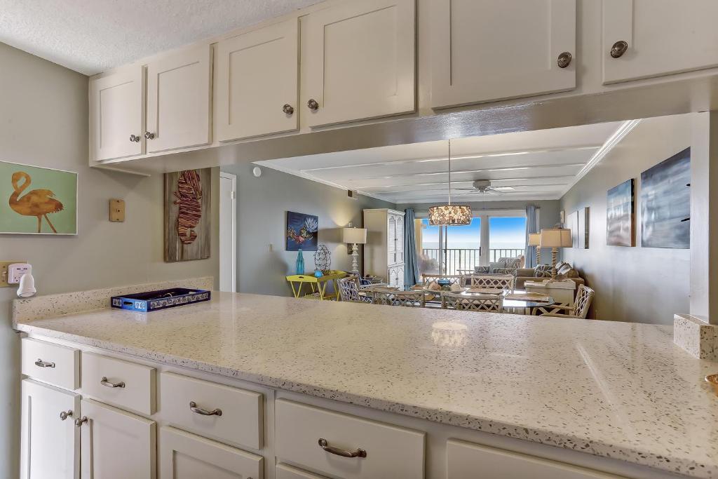 Unobstructed Oceanfront View-Direct Beach Access-Oceanfront Pool-Amelia South L4 photo 4
