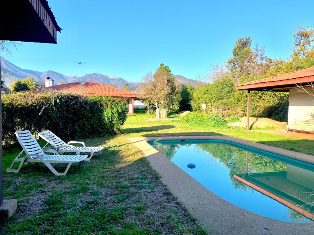 Casa tranquila y central con piscina en Olmué photo 4