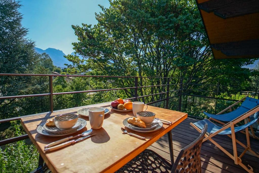The Semnoz charming apartment for 3 people close to the lake!