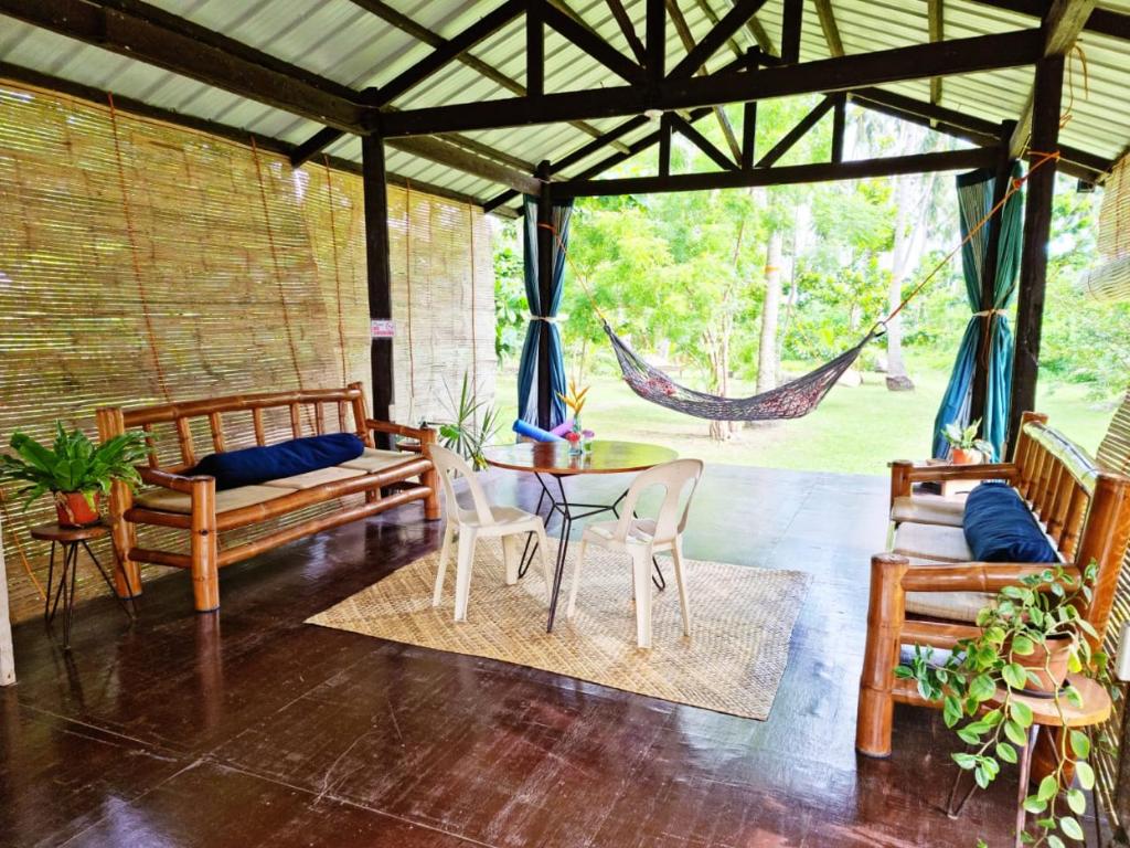 Bahandi Beach Lodge photo 4