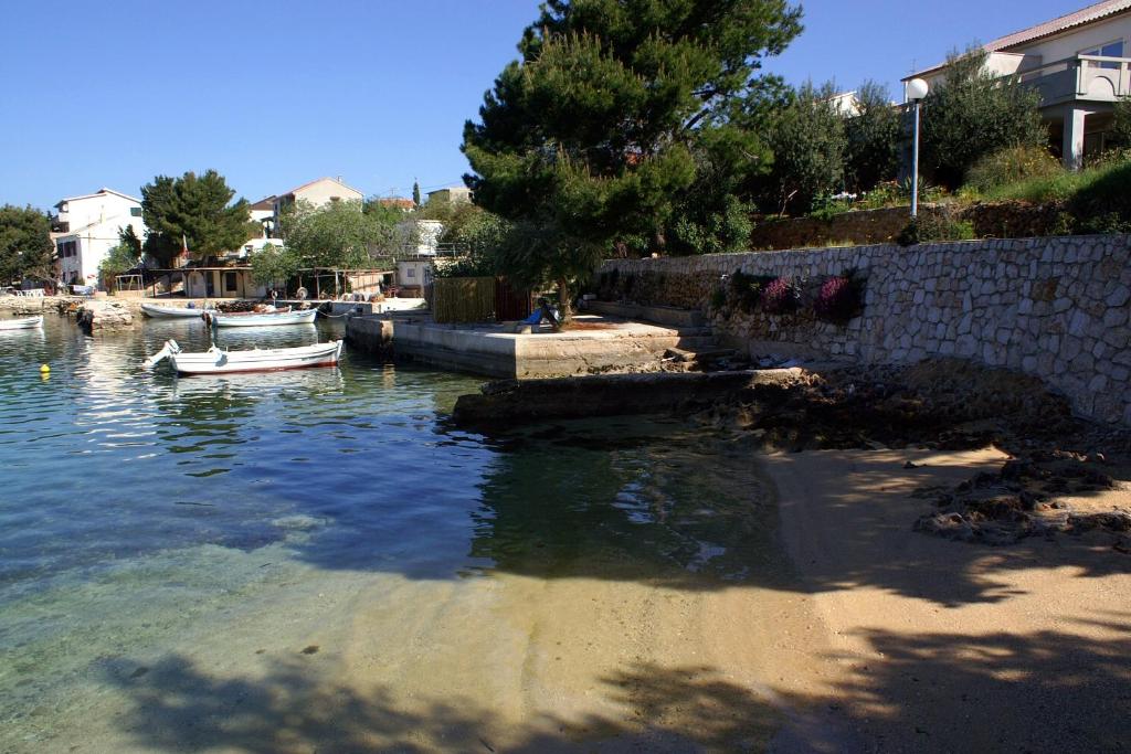Apartments by the sea Stara Novalja, Pag - 234 photo 4