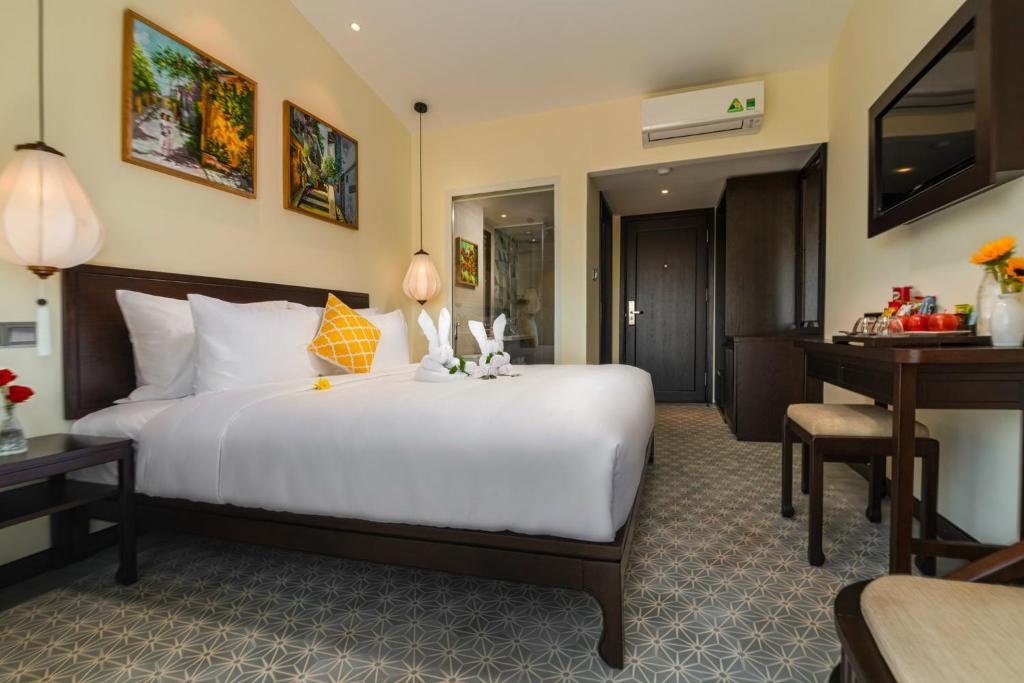 Hoi An Merrily Hotel