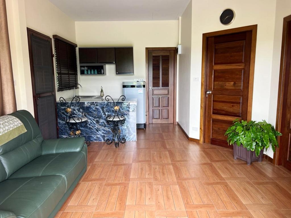 New Home Yบ้านเดี่ยวสร้างใหม่ ใกล้ทะเล ใจกลางเมืองระยอง photo 4