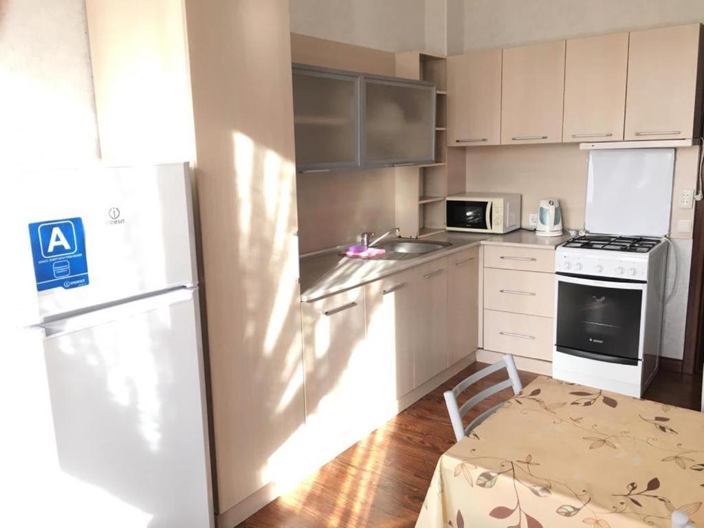 Studio Apartments On Kievskaya 114/2 photo 3