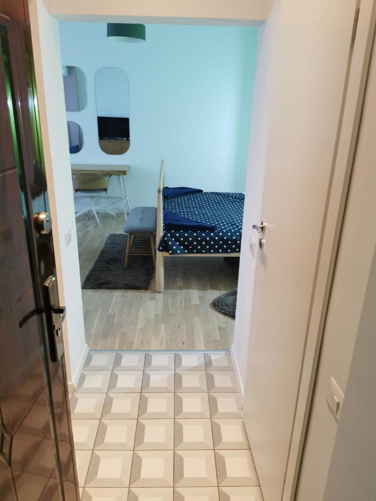 Leedo Cozy Studio - Tap to explore photos