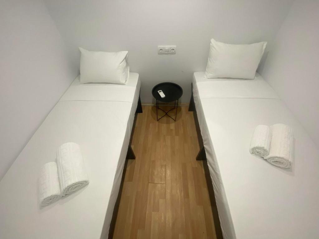 Le.Chris Central Dorms photo 4