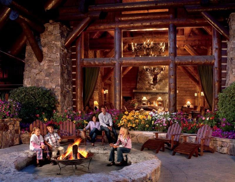 Bachelor Gulch Ritz-carlton Studio Mountain Residence With Ski In, Ski Out Access, Hot Tub, And Full Service Spa photo 2