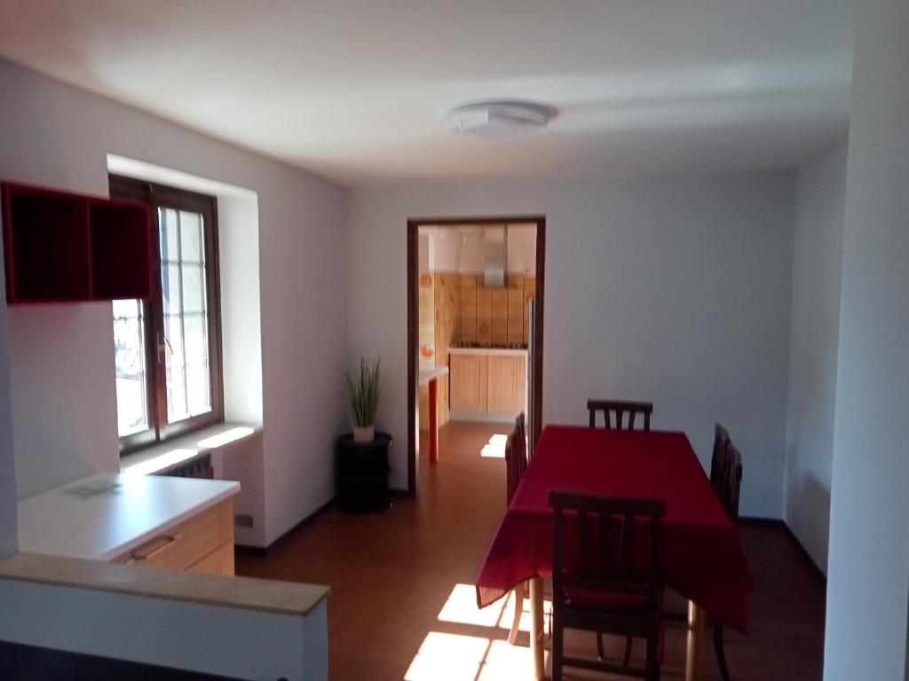 MAISON BLANC photo 2