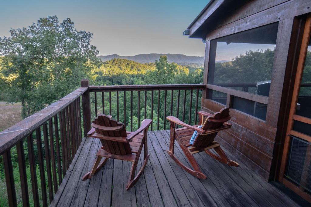 Poppy’s Place Cabin photo 3