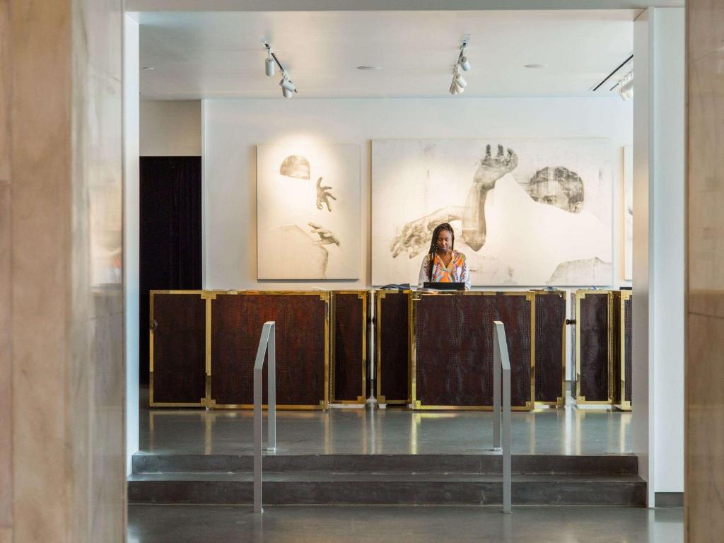 21c Museum Hotel Lexington image