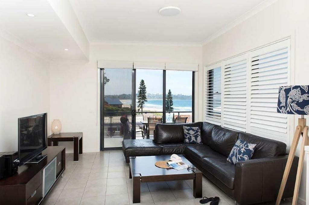 Beachfront Eight