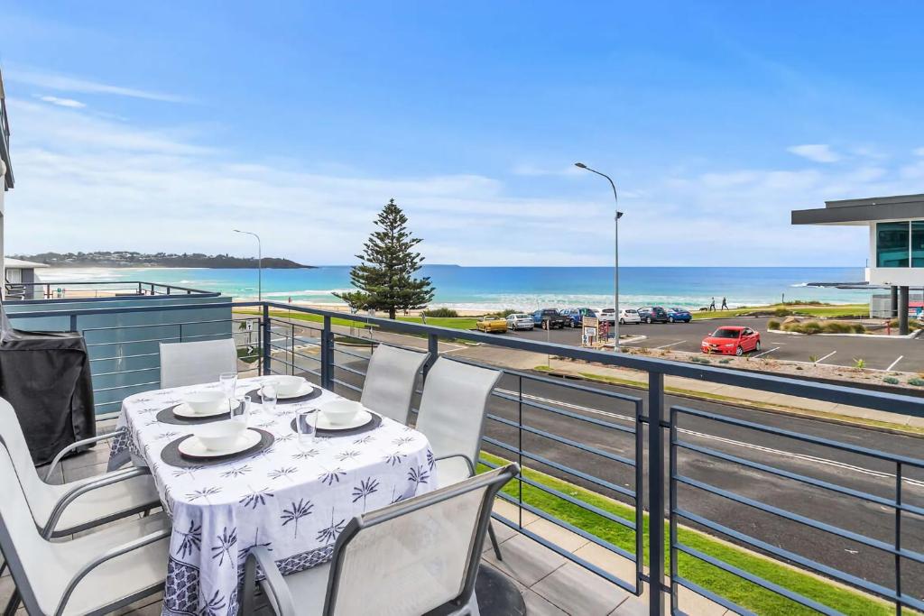 Beachfront Five photo 4