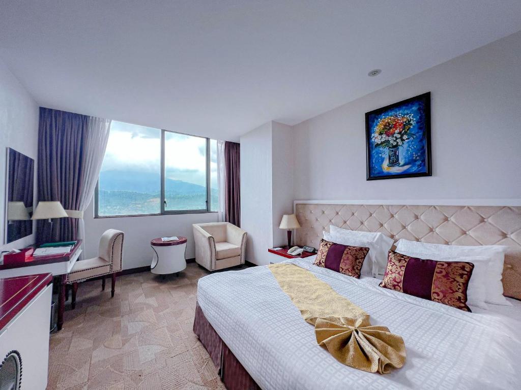Sapaly Lao Cai City Hotel - Tap to explore photos