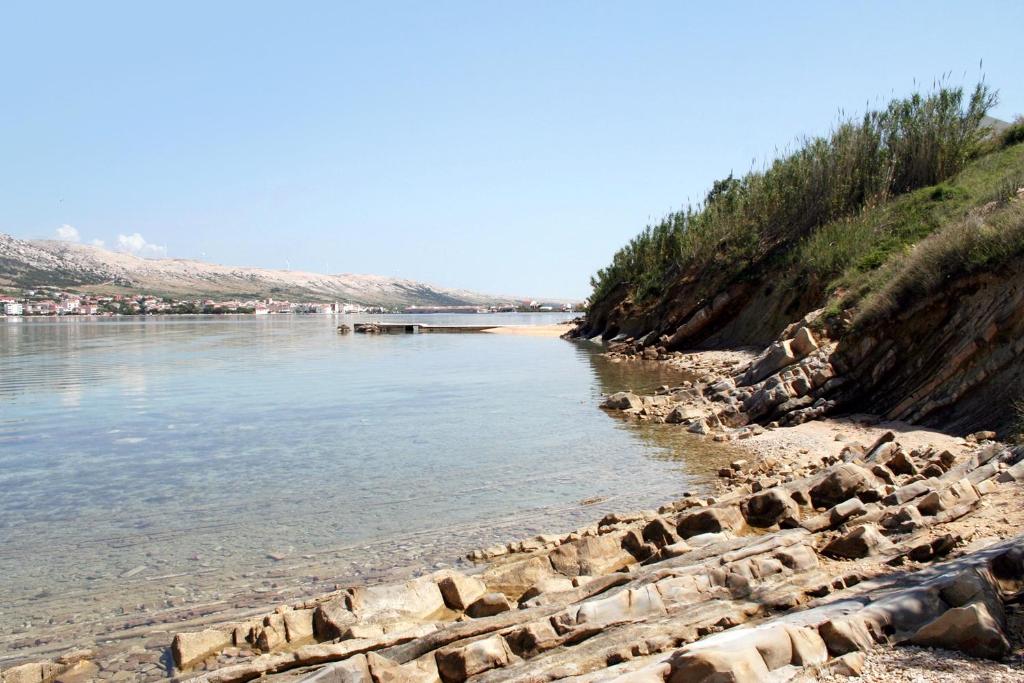 Apartments by the sea Pag - 4119 photo 4