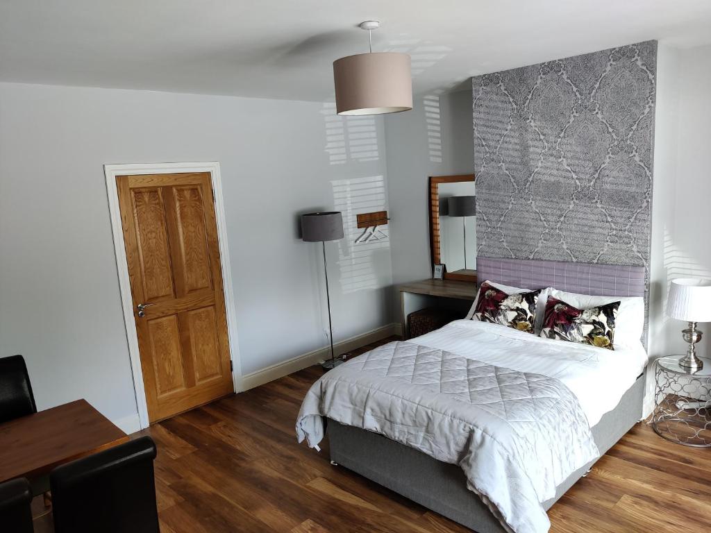 Foxhollow House Suite photo 4