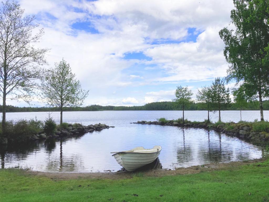 Spacious holiday home in Flattinge, Lagan, 200 m from Lake Flaren photo 3
