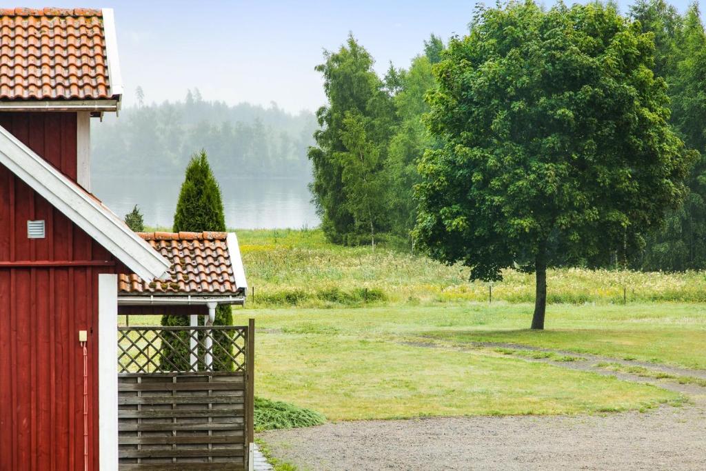 Spacious holiday home in Flattinge, Lagan, 200 m from Lake Flaren photo 1