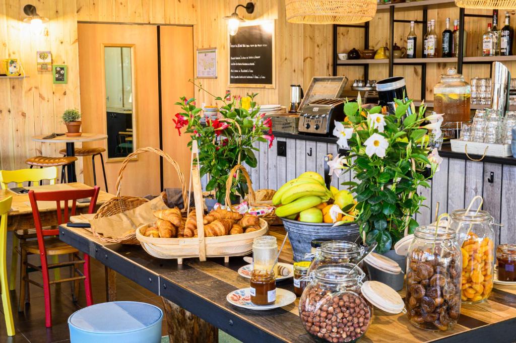 Greet Hotel Evreux Centre - Route de Normandie by Accor photo 2