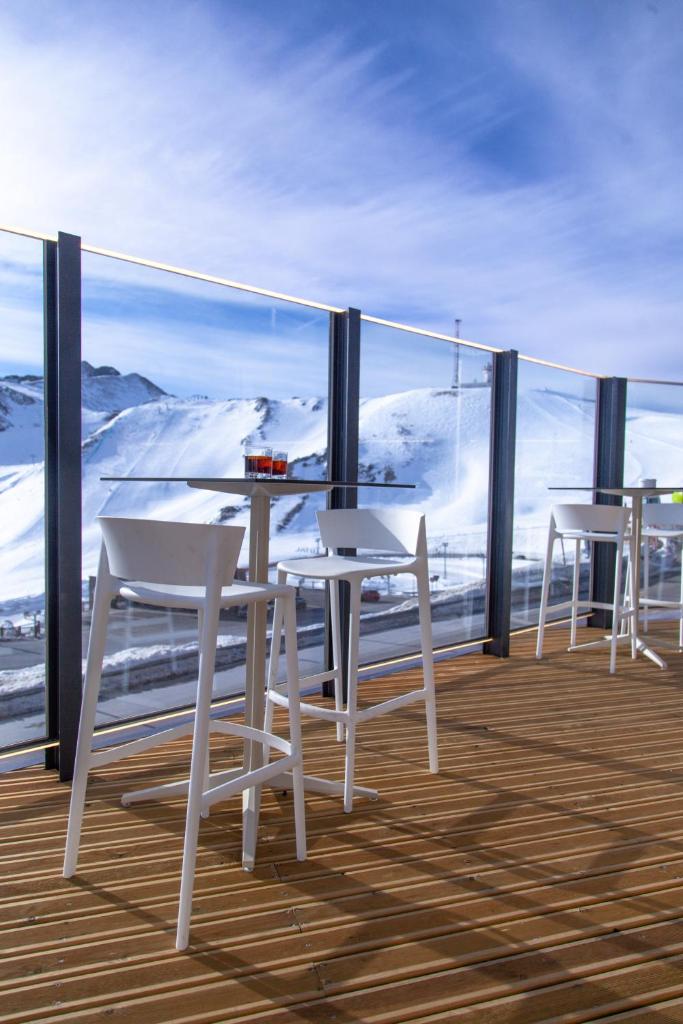 {
  "en-gb": "Pic Maià Mountain Hotel"
} photo 1