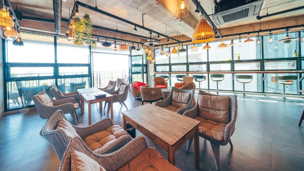 J View Hotel photo 4