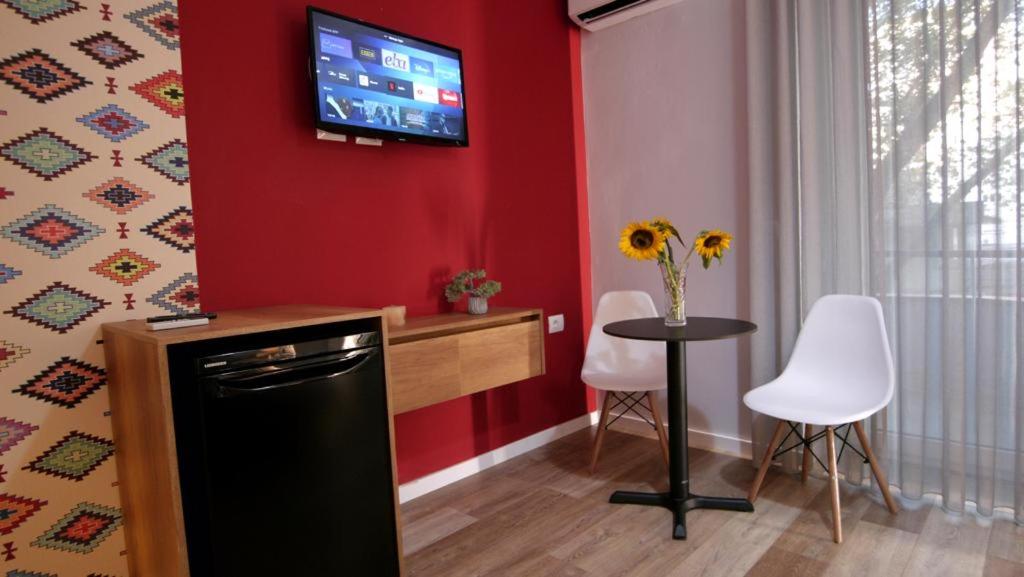KONI's Studio Apartments photo 1