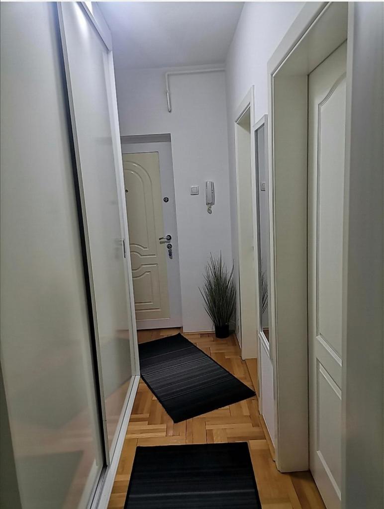 W Apartman photo 1