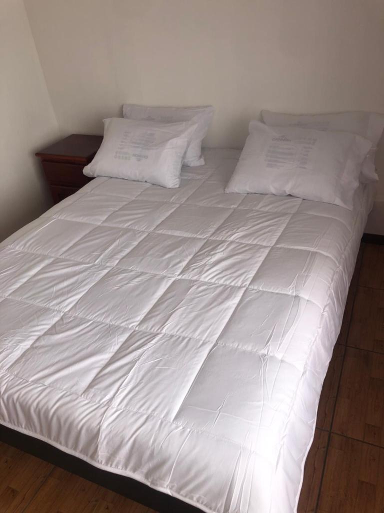 Pinky’s Place Airport, Full Equipment. photo 2