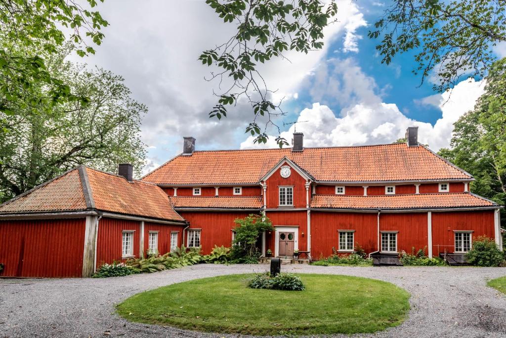 Borgviks herrgårdsflygel photo 1
