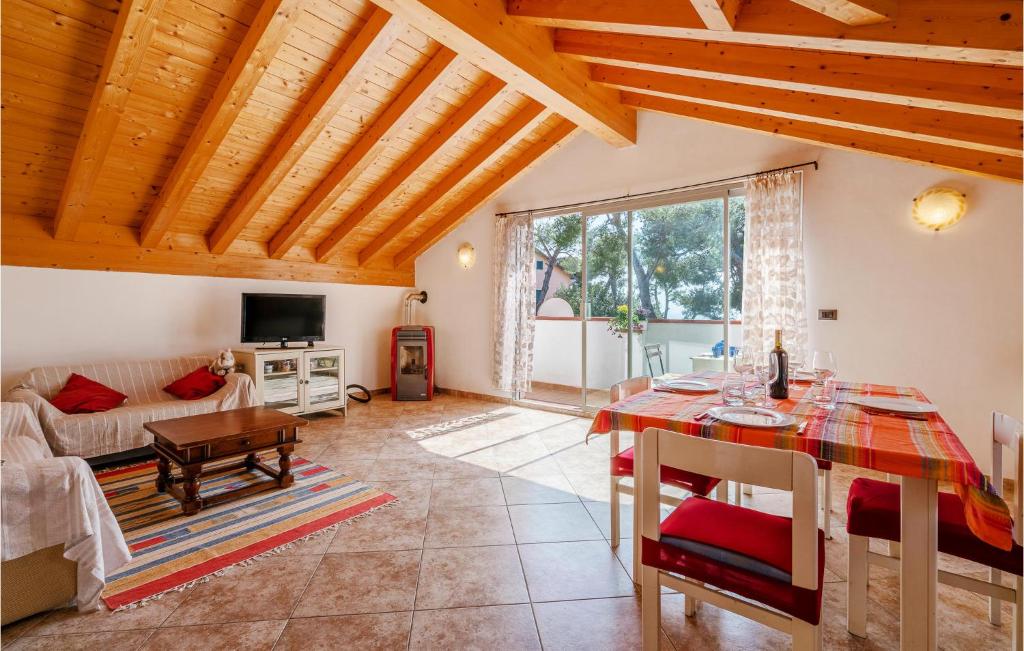 Amazing Apartment In Andora With Wifi And 2 Bedrooms photo 2