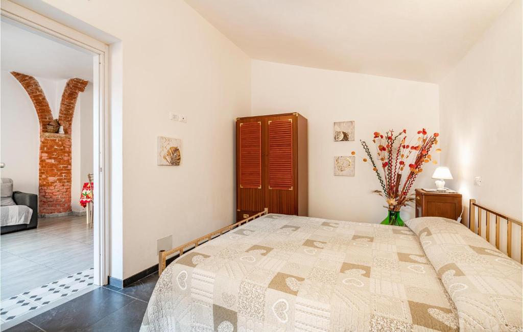 Stunning Apartment In La Spezia With 1 Bedrooms And Wifi photo 4