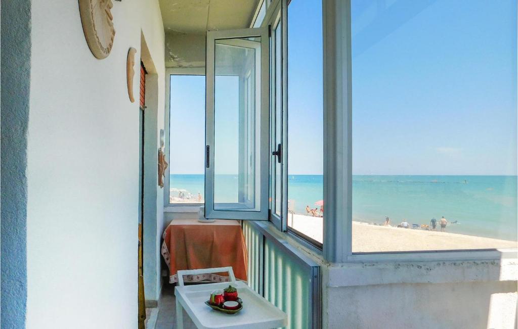 Nice Apartment In Marotta With 2 Bedrooms And Internet photo 3
