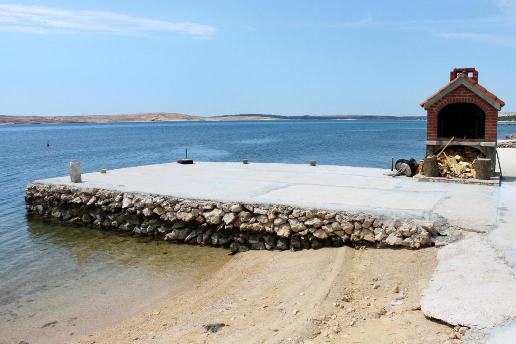 Apartments by the sea Kustici, Pag - 6449 photo 4