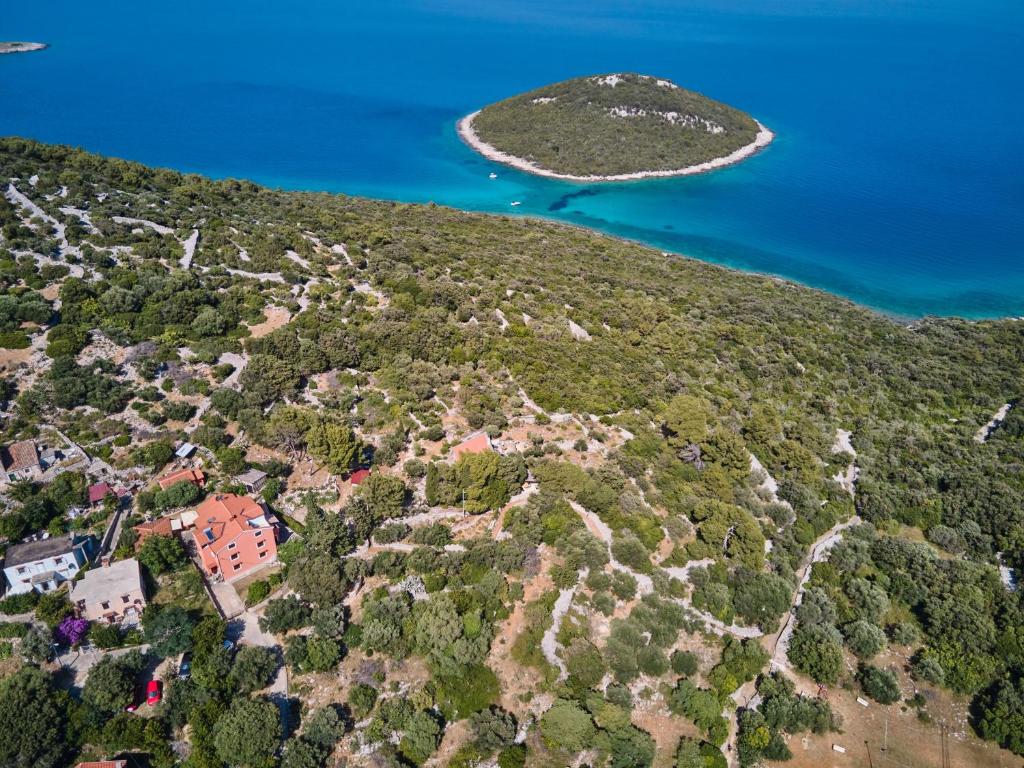 Apartments with a parking space Cunski, Losinj - 7867 photo 2