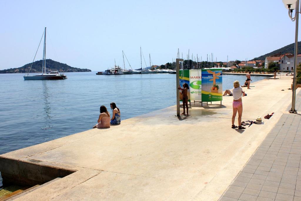 Apartments by the sea Preko, Ugljan - 8292 photo 4