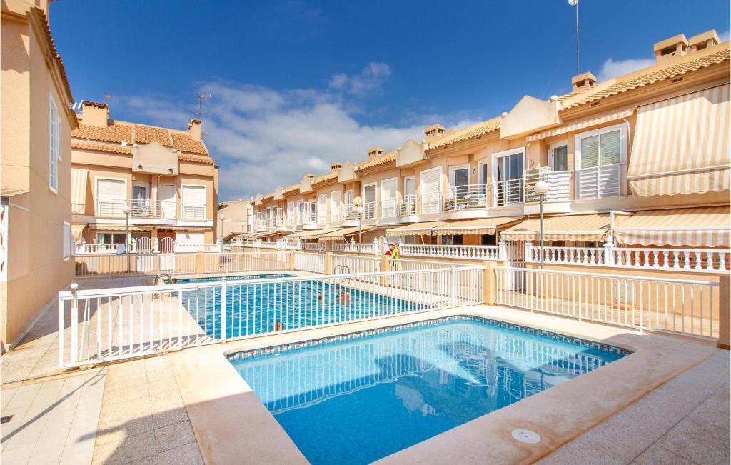Nice Home In Santa Pola With Outdoor Swimming Pool, Wifi And 2 Bedrooms photo 2