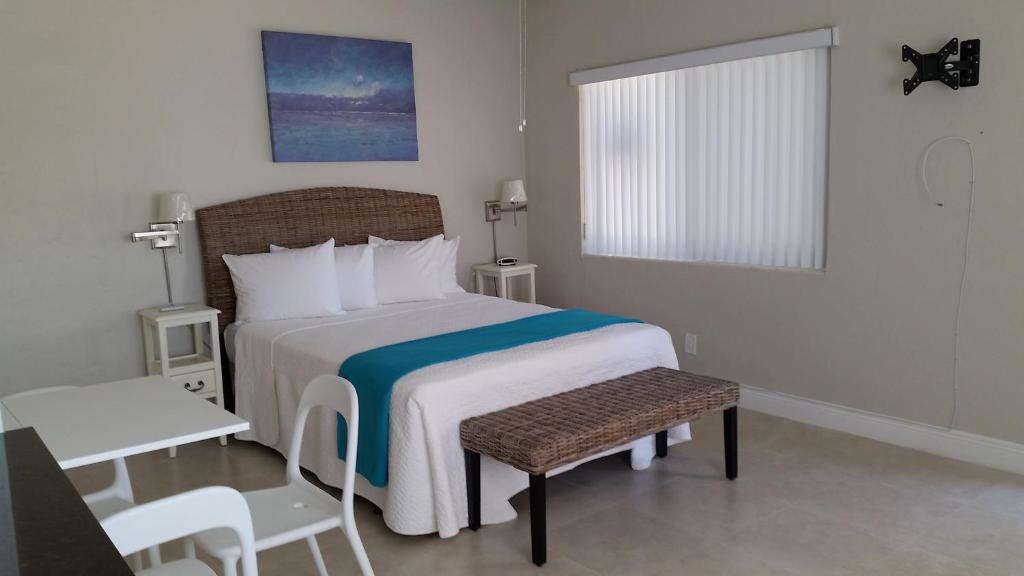 OceanSide Boutique Hotel - Hollywood image