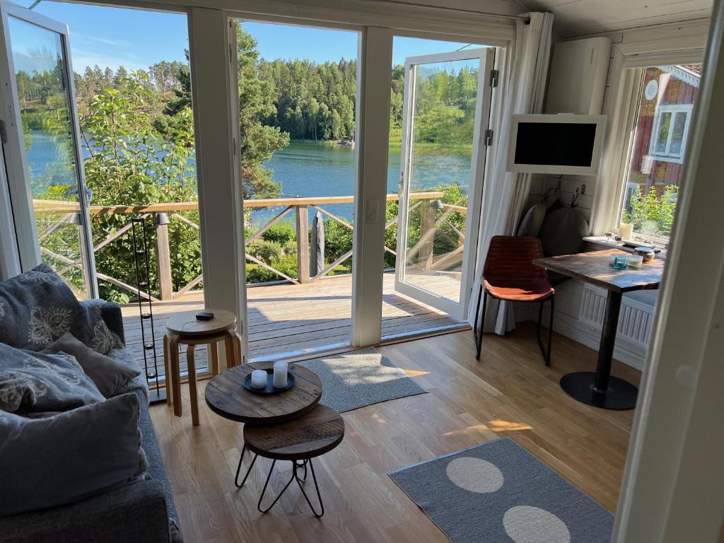 Exclusive guesthouse with stunning Seaview! photo 4
