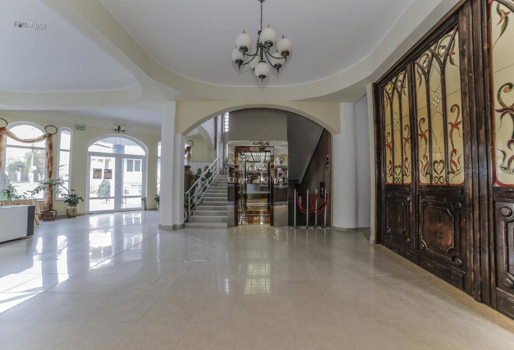 Hotel Golden Spirit photo 4