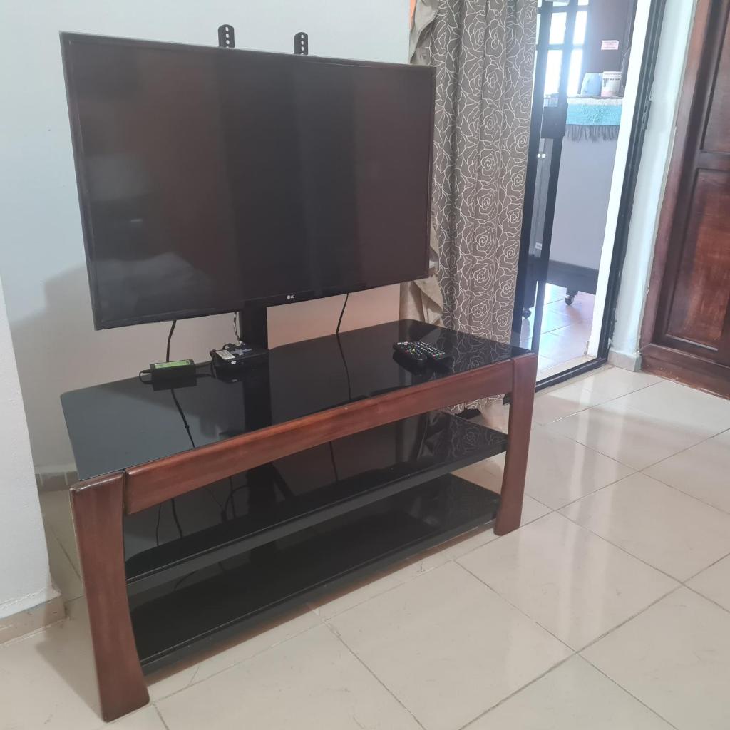 Depto. MAIA: A/C, agua caliente, WiFi, tv, cable. photo 3