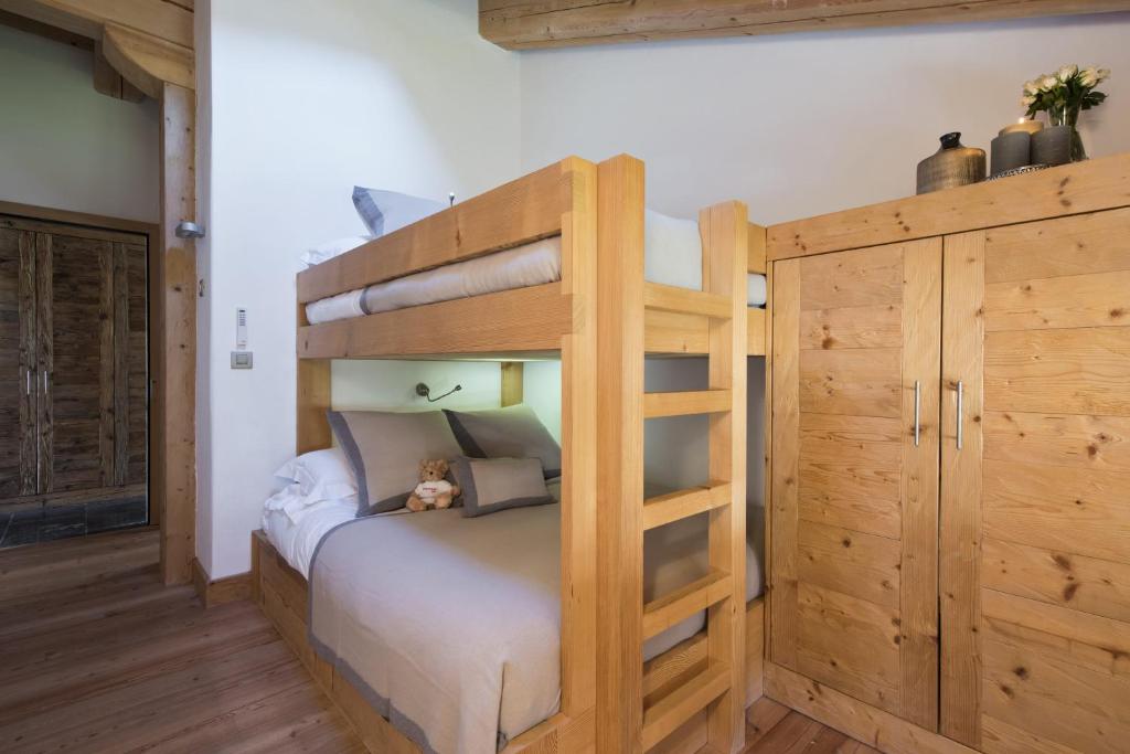 Chalet Valentine B411 - Luxurious Penthouse with Spa photo 2