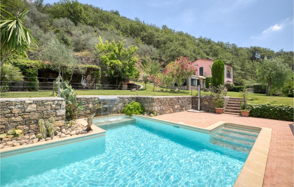 Stunning Home In Prel With 3 Bedrooms, Wifi And Private Swimming Pool