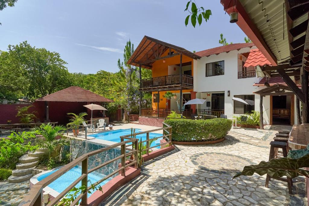 Villa Bayacanes con piscinas privadas photo 3