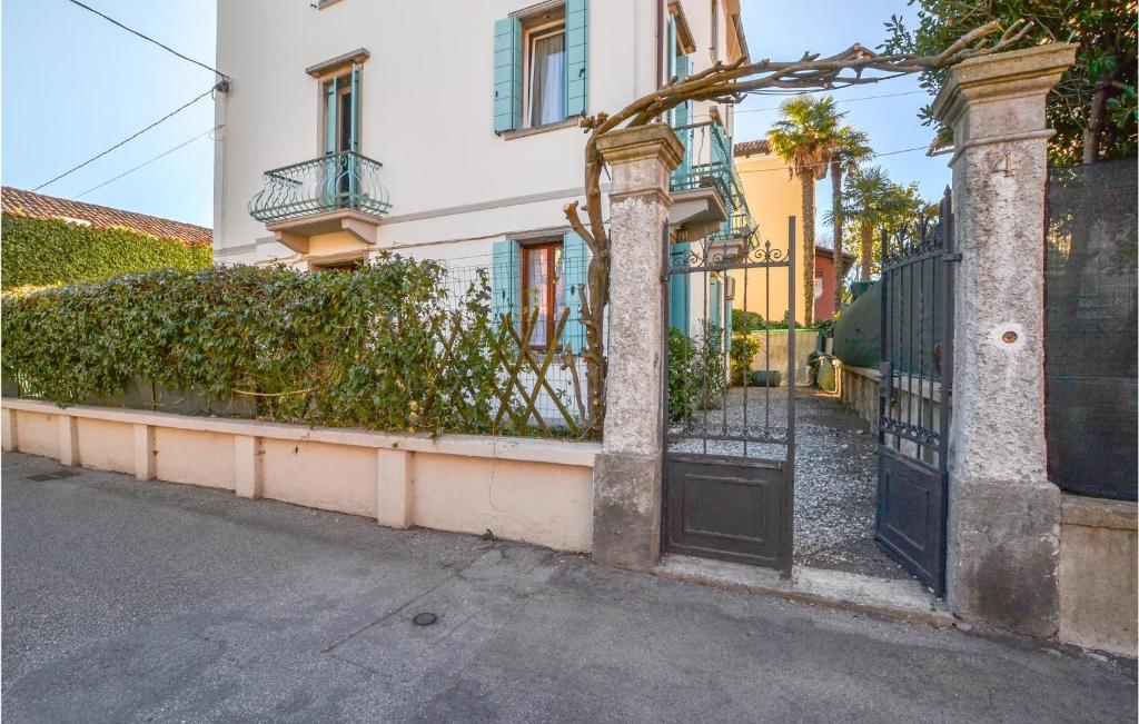 Stunning Home In Lido Di Venezia With 2 Bedrooms And Wifi photo 4